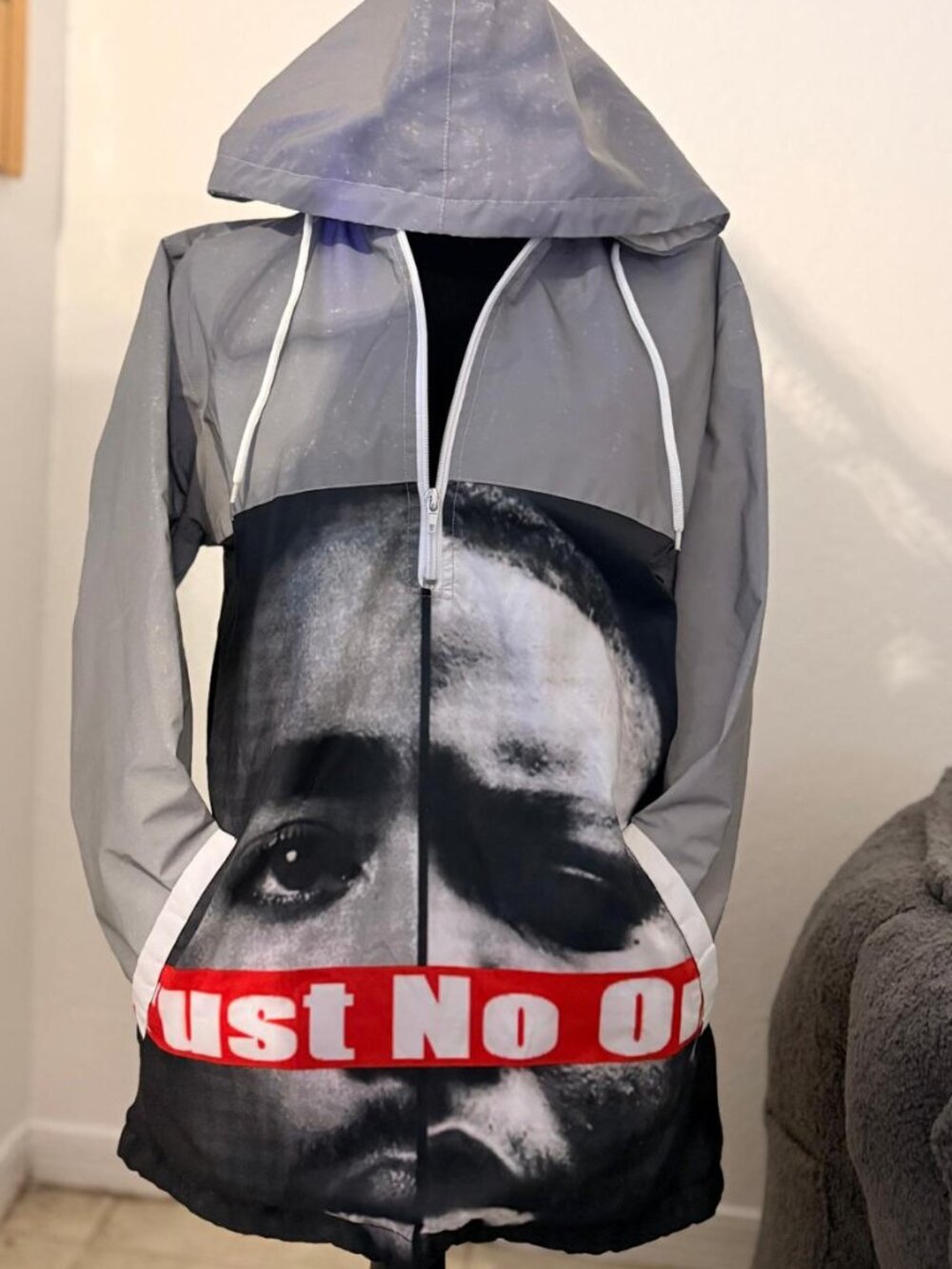 “Trust No One” graphic jacket